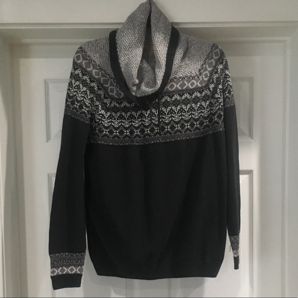 Gray Scoop Neck Sweater
